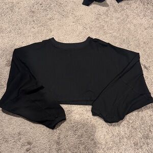 Amazon Joah Brown Like Black Long Sleeve Cropped Tee
